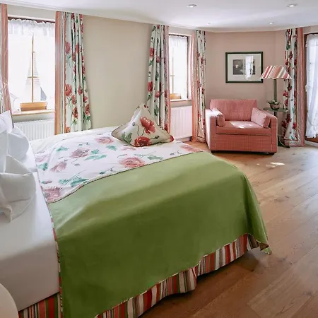 Romantik Hotel&restaurant Hirsch Sonnenbühl