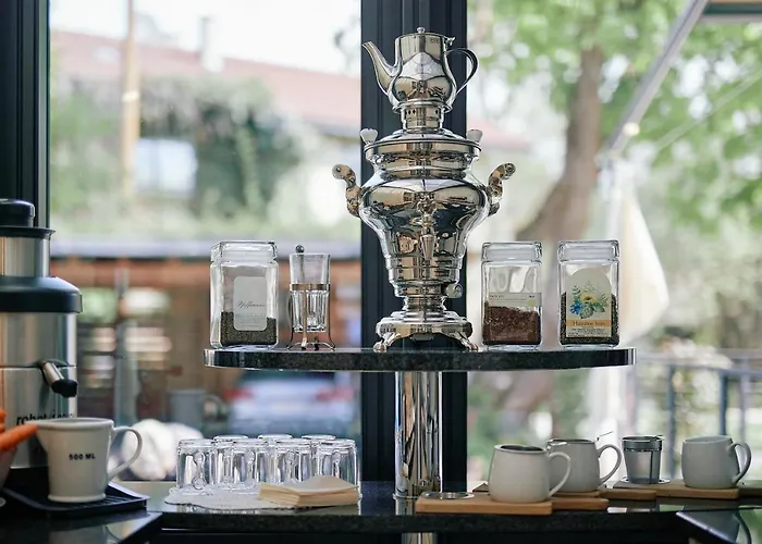 Otel Romantik & Restaurant Hirsch 4*