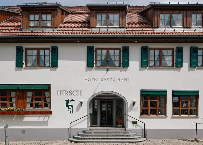 Otel Romantik & Restaurant Hirsch 4*